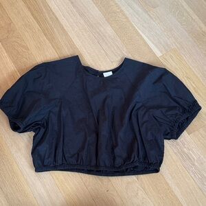 Cropped Puff-Sleeve Top in Black